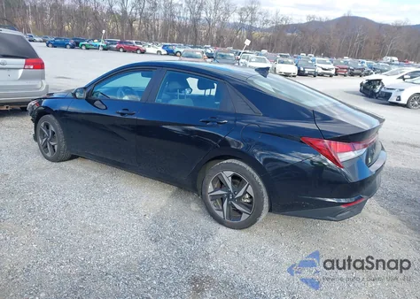 2023 Hyundai Elantra Sel z USA, uszkodzony, nr VIN KMHLS4AG1PU517381